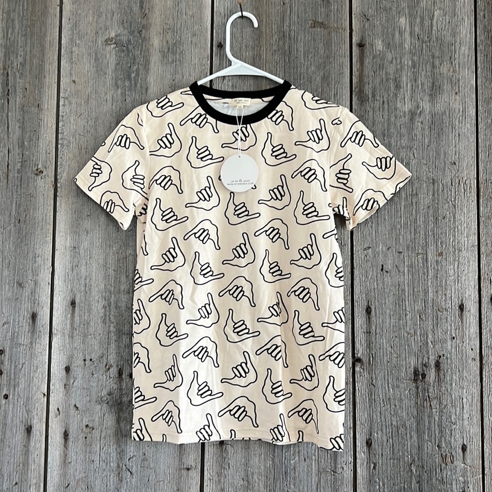 Of One Sea Shaka Top